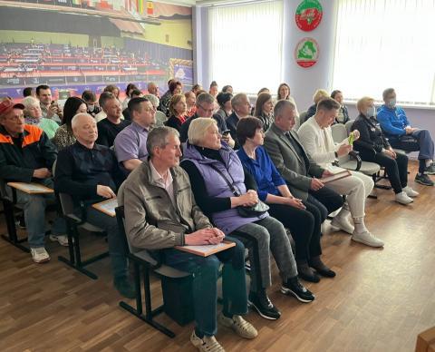 На базе РЦОП по теннису состоялось торжественное поздравление работников спорта