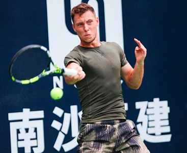 Salzburg Open. Николай Голяк стартовал неудачно