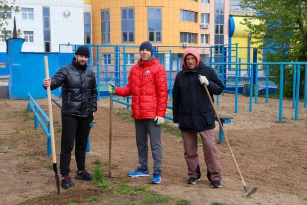 Коллектив Центра принял участие в Республиканском субботнике