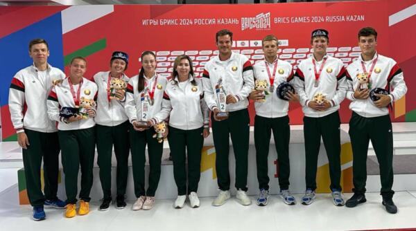 Сборная команда Республики Беларусь по теннису серебряные призеры Игр БРИКС 2024. 2 место и у девушек и у мужчин