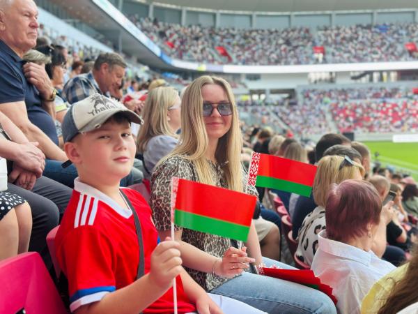 Национальный футбольный стадион в Минске торжественно открыт: сотрудники РЦОП по теннису среди гостей