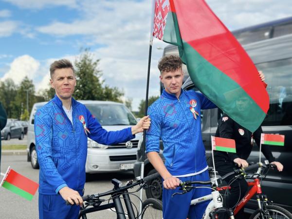Велопробег единства: от «Лебяжьего» до «Минска — города-героя»!
