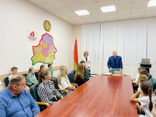 Наши победы - наше будущее: круглый стол в РЦОП