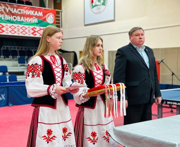 Церемония награждения победителей и призеров первенства Республики Беларусь по теннису настольному