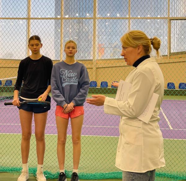 В Центре прошла лекция для спортсменов на тему вреда наркомании, табакокурения, алкоголизма и вейпинга