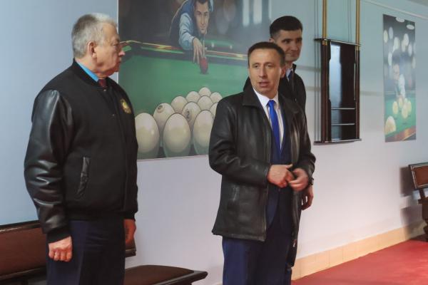 Торжественное открытие новой бильярдной комнаты