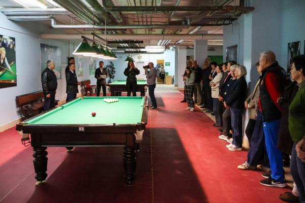 Торжественное открытие новой бильярдной комнаты