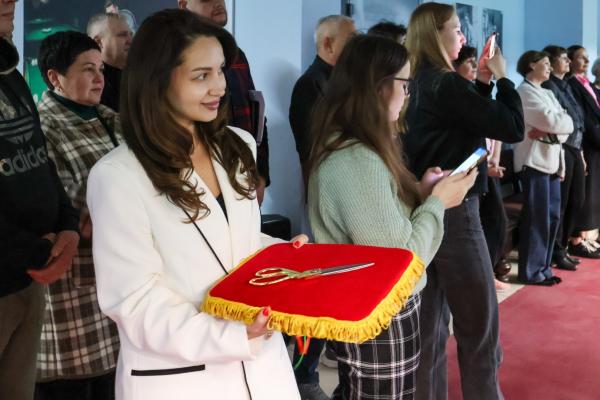 Торжественное открытие новой бильярдной комнаты