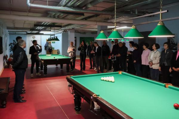 Торжественное открытие новой бильярдной комнаты