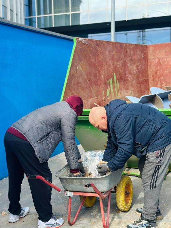 Субботник с душой: территория РЦОП преобразилась