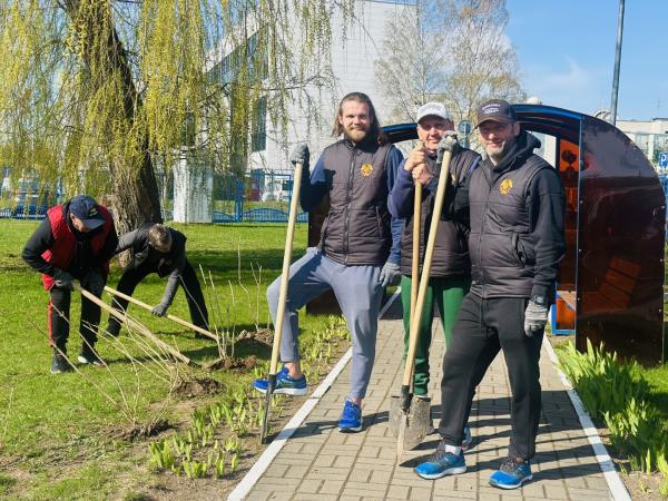 Зелень, порядок, команда: итоги субботника