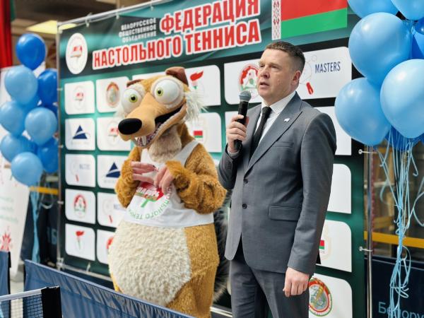 100 лет теннису: праздник в ТЦ 