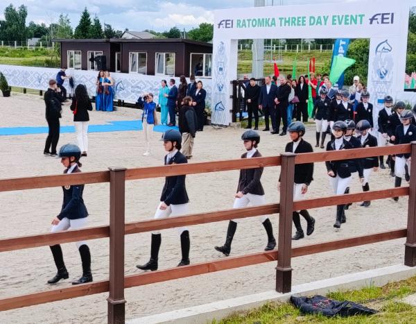 FEI в Беларуси: старт международного троеборья