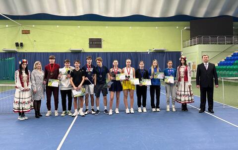 Открытый турнир на призы «РЦОП по теннису» среди юниоров и юниорок до 18 лет